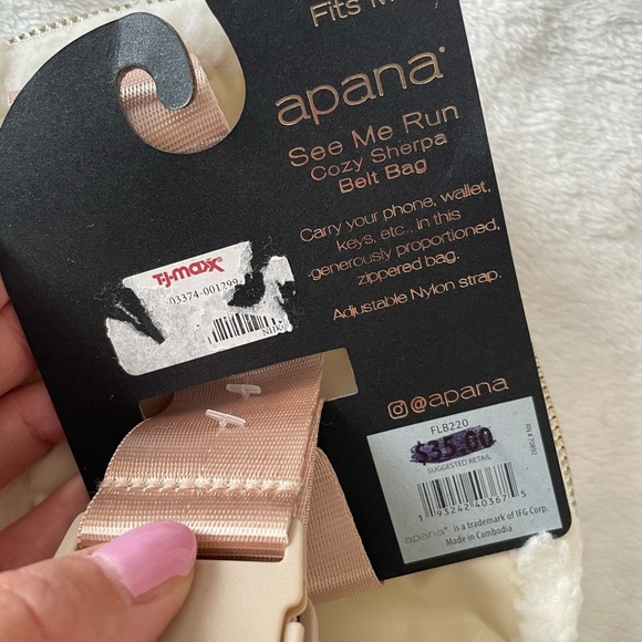 Apana Cozy White Sherpa Crossbody Bag NWT - Picture 3 of 7